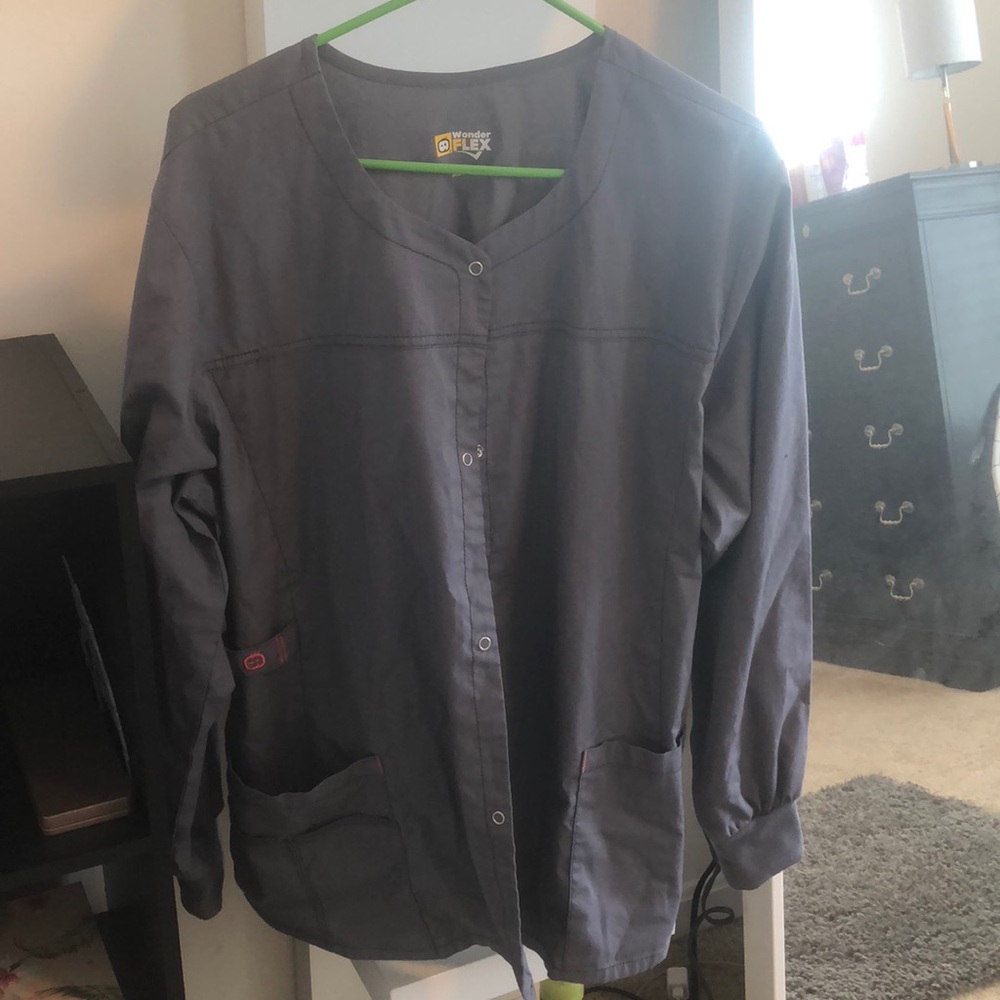 Wonder flex XL scrub jacket